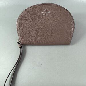NWOT Kate Spade Half Moon Jackson Soft Leather Wristlet in Gray